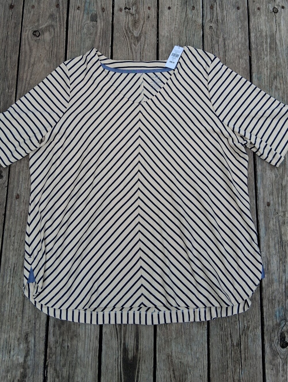 L.L. Bean Navy and Cream Chevron-Stripe Short Sleeve Top 3X NWT